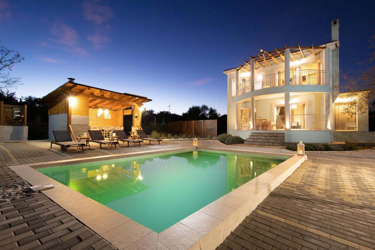 Villa Serenity - Off Grid Villa Pouládes エクステリア 写真
