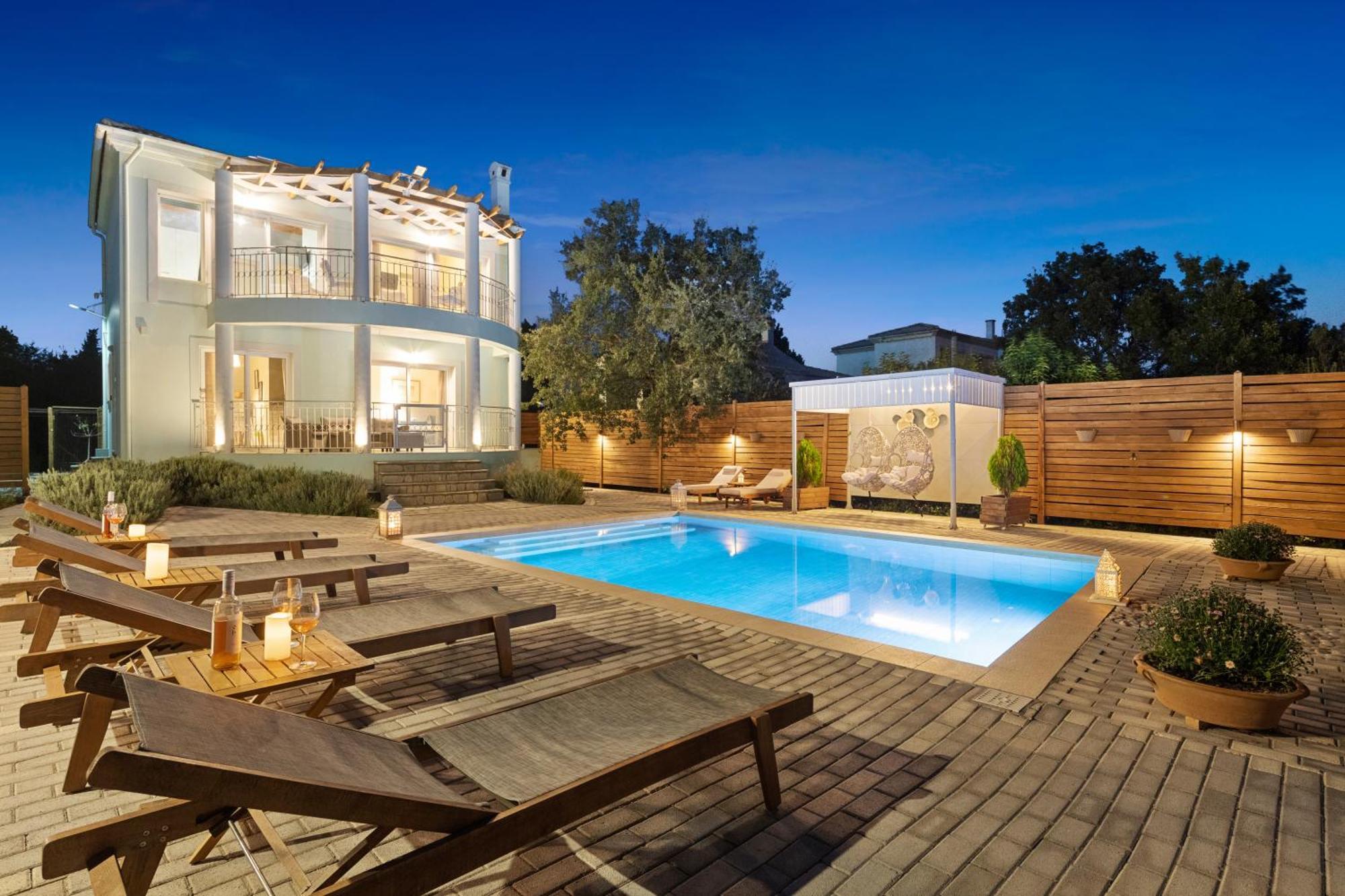 Villa Serenity - Off Grid Villa Pouládes エクステリア 写真