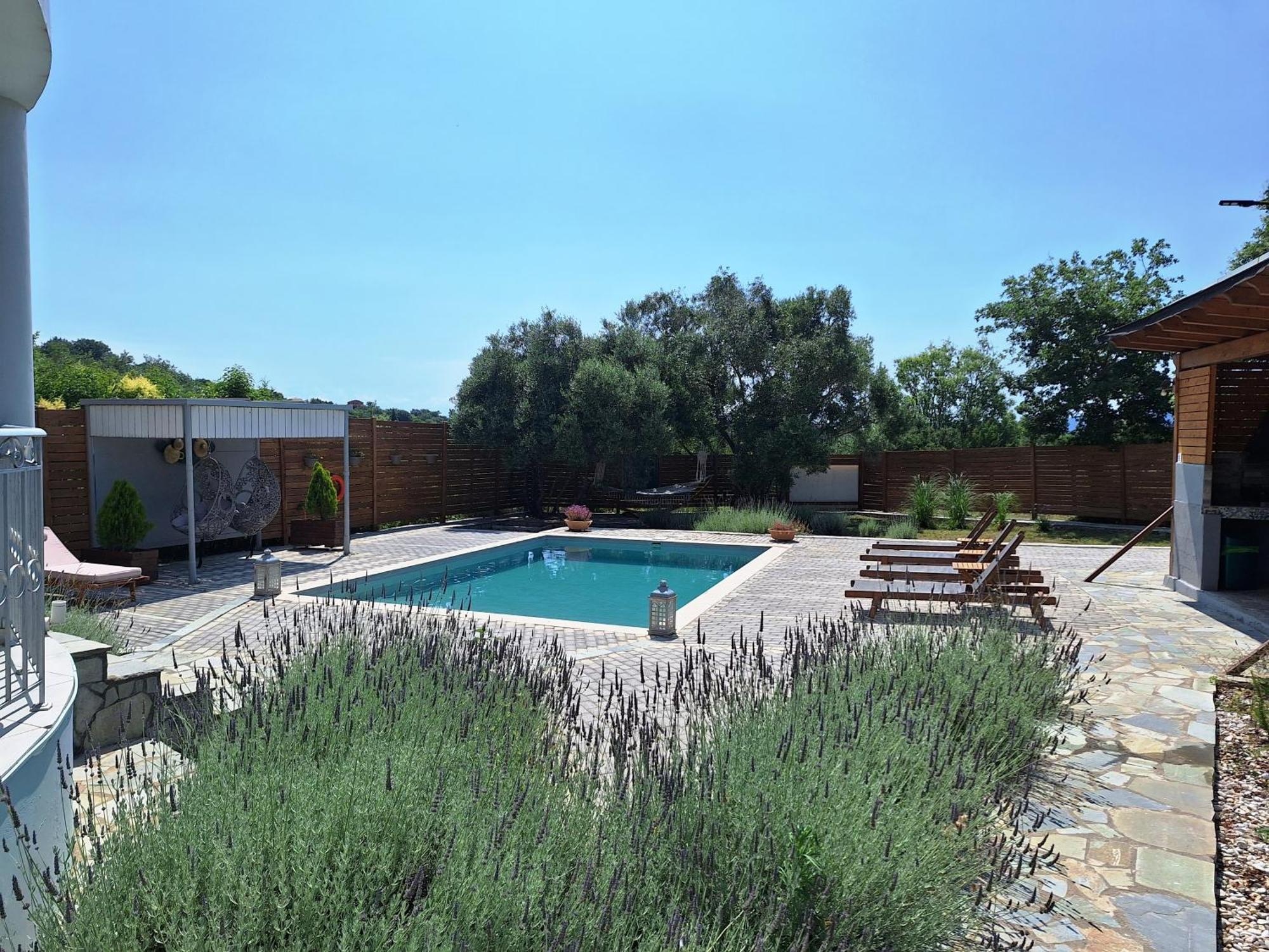 Villa Serenity - Off Grid Villa Pouládes エクステリア 写真